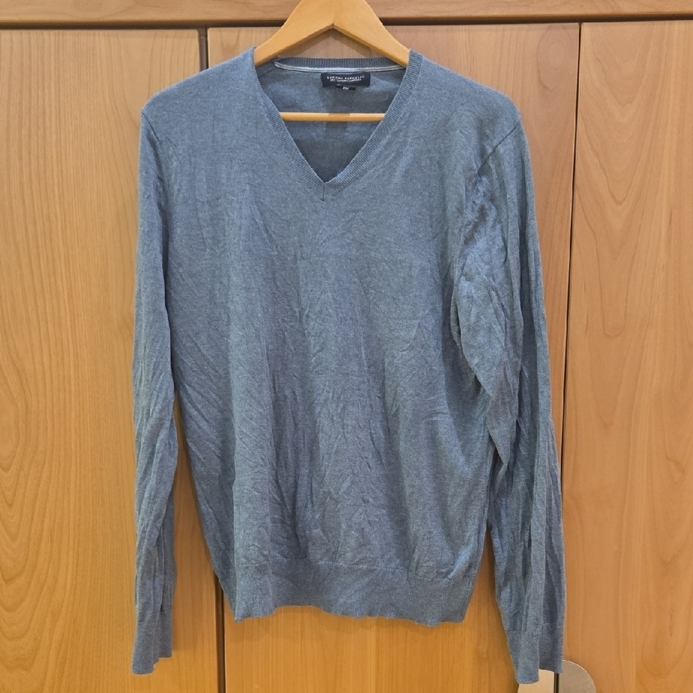 Banana Republic Men's Slate V-Neck Sweater, Silk Cashmere Blend, GUC, Small